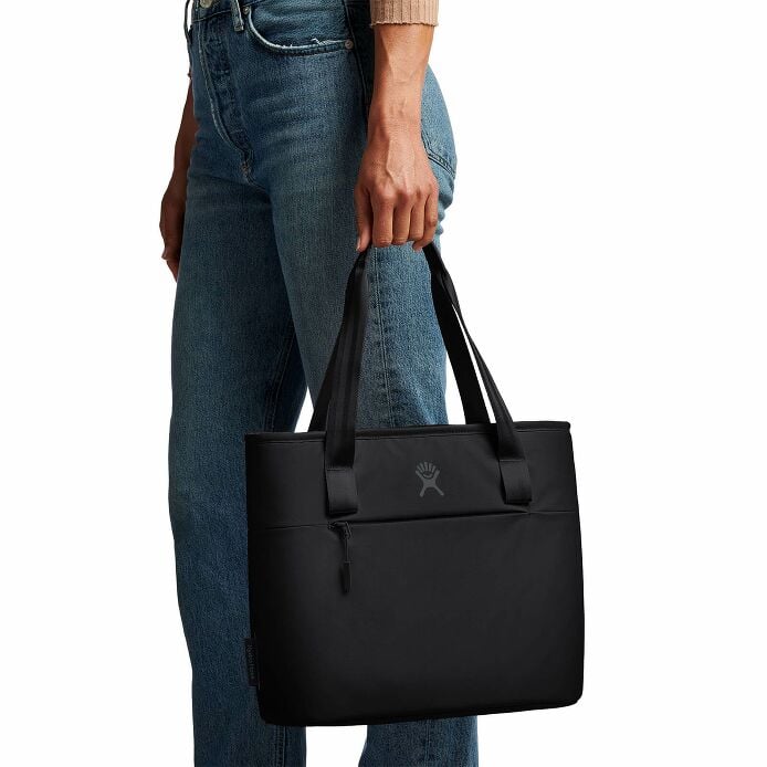 8-l-insulated-lunch-tote-u1 8l-tote-black-hb.jpg