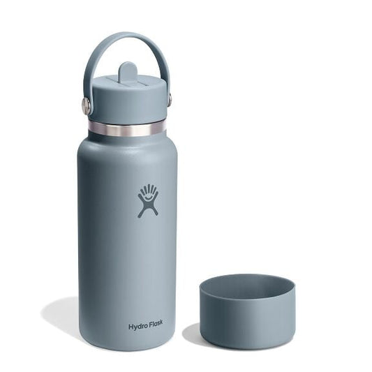 32-oz-straw-bottle-and-boot-bundle-l2 group_199_1.jpg