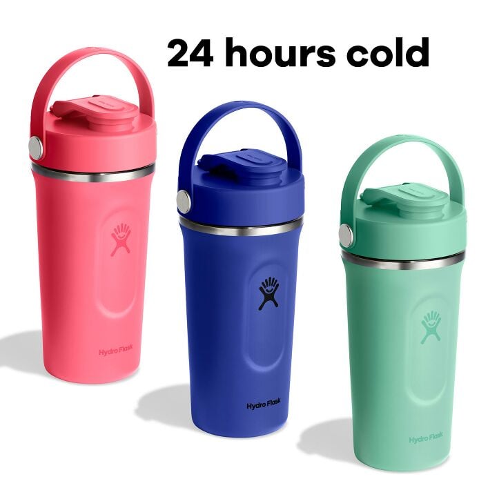 shaker-bottle-and-straw-bundle-c8 hf_s26_mxc24_apdp_04.jpg