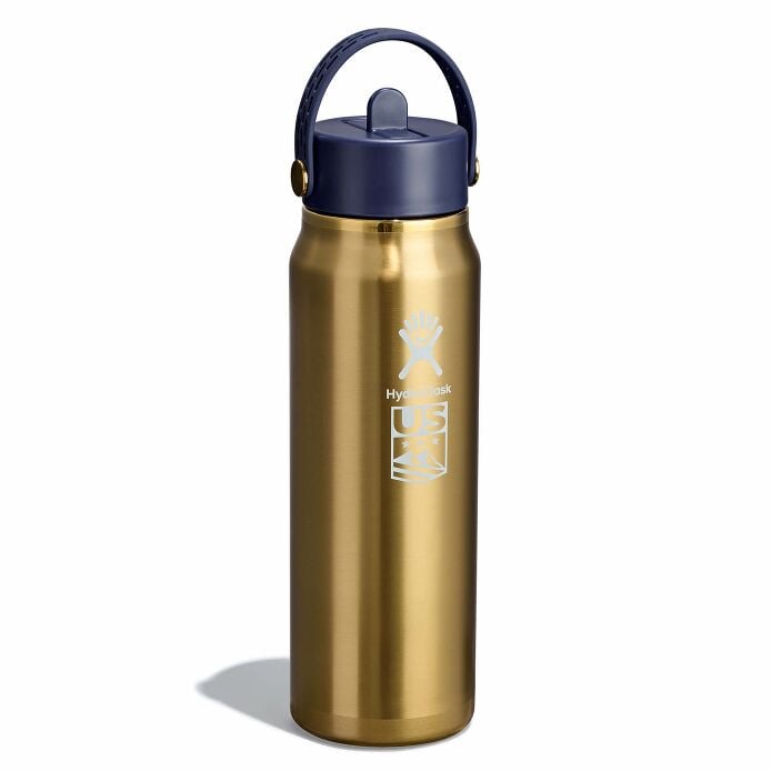 u-s-snowboard-limited-edition-32-oz-a0 le-lw32usssa-32-oz-lightweight-wide-flex-straw-cap-usss-le_-angled_1_1.jpg