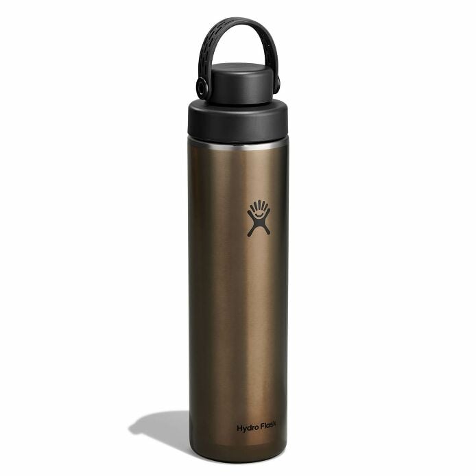 24-oz-lightweight-chug-cap-bottle-a5 lw24lwfcc080-24-oz-lightweight-chug-cap-bottle-wide-mouth-obsidian-angled.jpg