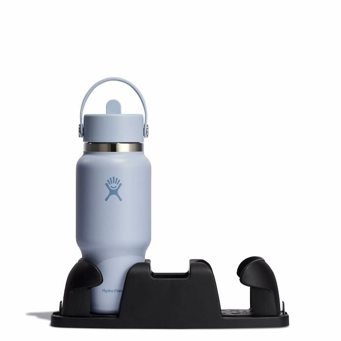 24-oz-travel-bottle-with-flex-straw-cap-p9 surf-travel-bottle-in-cuplholder_2_8_1.jpg